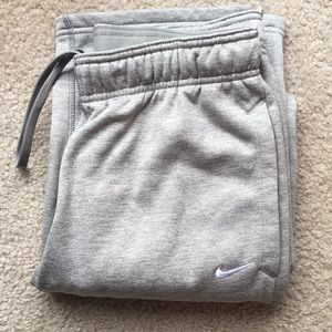 Women’s Nike sweatpants